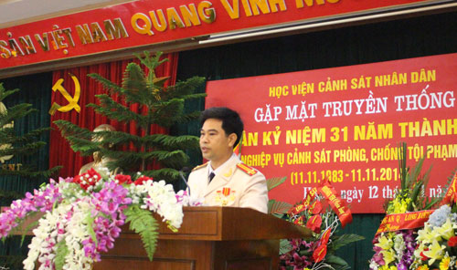 Giao lưu, gặp mặt truyền thống nhân kỷ niệm 31 năm ngày thành lập Khoa Nghiệp vụ Cảnh sát Ev888 dang nhap về kinh tế